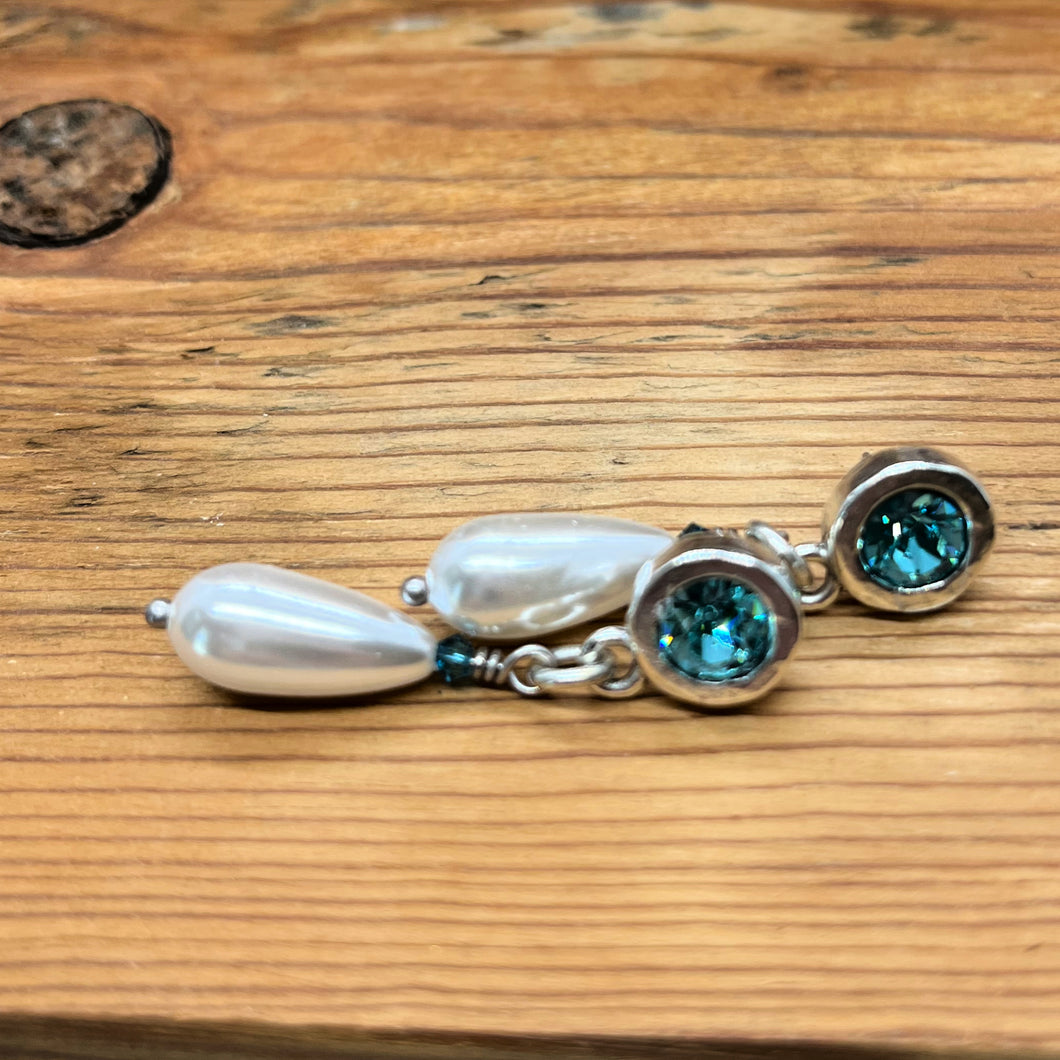 Crystal and Pearl Dangle Earrings