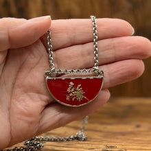 Load image into Gallery viewer, Half-Moon Queen Anne&#39;s Lace Necklace
