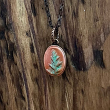 Load image into Gallery viewer, Mini Leaf Impression Necklace
