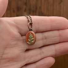 Load image into Gallery viewer, Mini Leaf Impression Necklace
