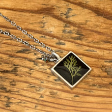 Load image into Gallery viewer, Pendant Necklace with Ferns
