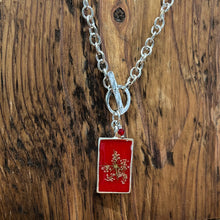 Load image into Gallery viewer, Queen Anne&#39;s Lace Toggle Pendant Necklace
