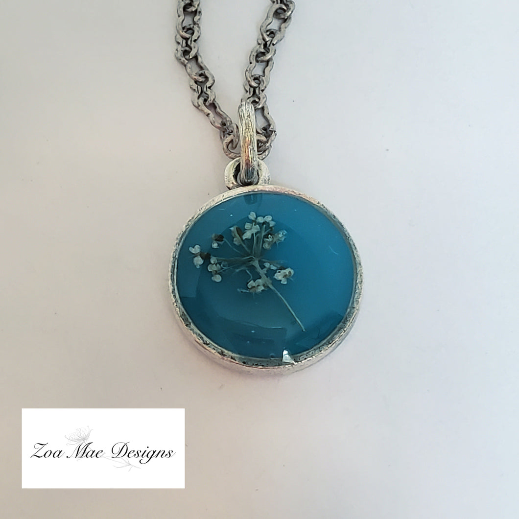 Mini Queen Anne's Lace Necklace in AS with Turquoise 2