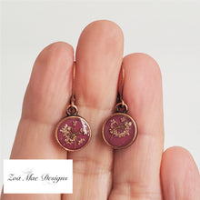 Load image into Gallery viewer, Tiny Queen Anne&#39;s Lace Earrings AC with Fuchsia
