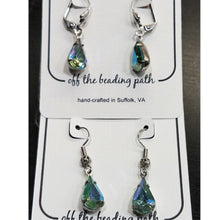 Load image into Gallery viewer, Vintage Aquamarine AB Crystal Earrings, carded.
