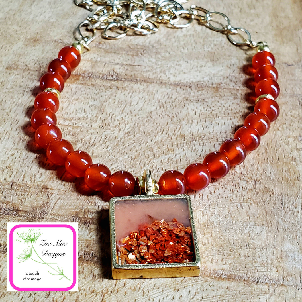 Antique Gold Gemstone and Glitter Necklace in Carnelian with Orange Glitter.