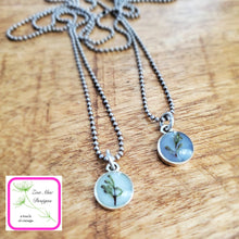 Load image into Gallery viewer, Tiny Botanical Necklace with Encased Privet
